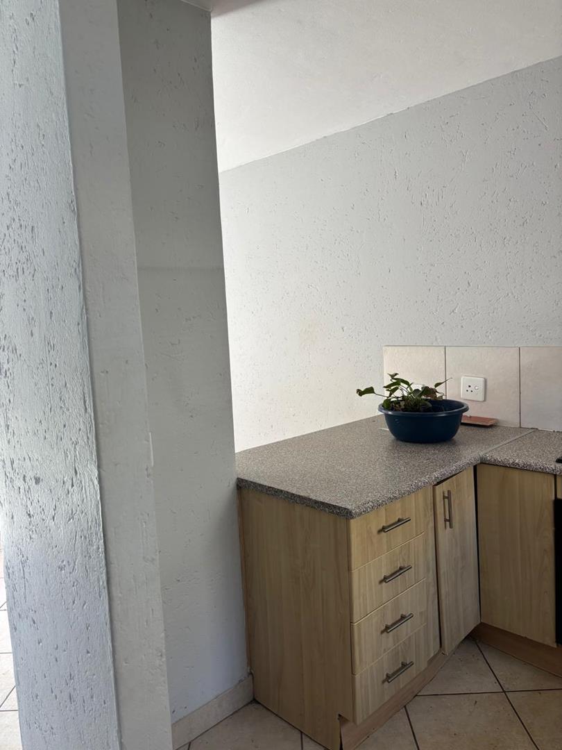 2 Bedroom Property for Sale in Waterval East North West